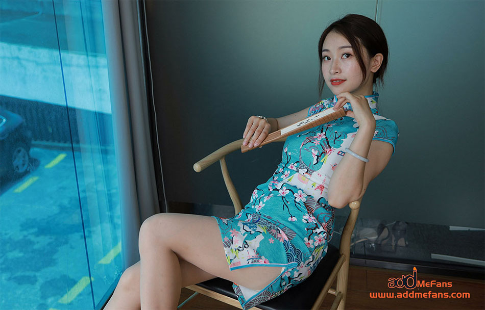 [IESS异思趣向] 丝享家 1136：小婕《旗开得胜》[90P 125MB]