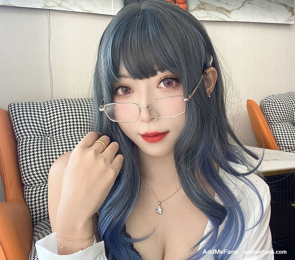 Cosplay Money 冷冷 NO.019 白衬衫 28P 182M