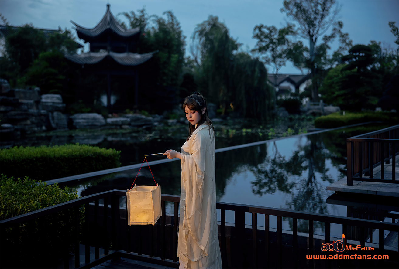 xiuren秀人网 VOL.5653 豆瓣酱 性感写真 72+1P 587M