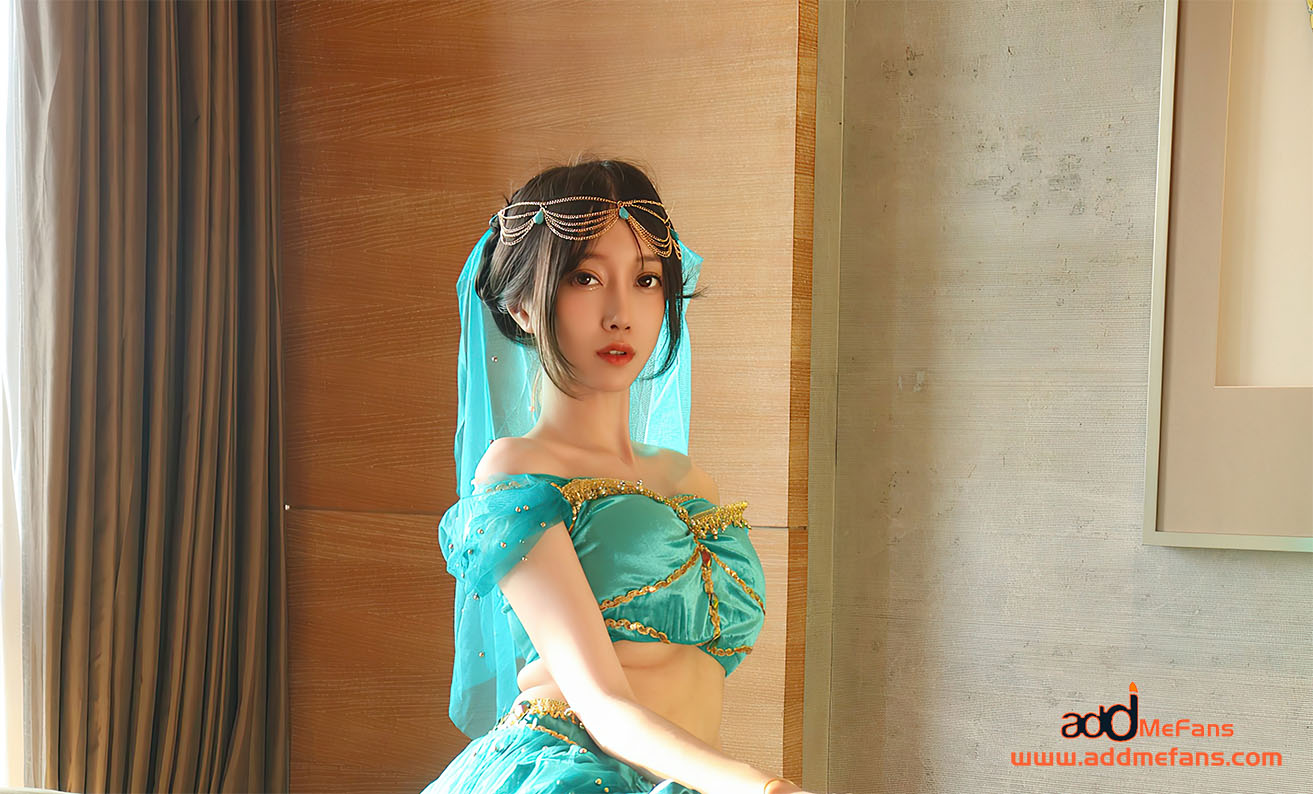 [xiuren秀人网] VOL.5670 玥儿玥er 香格里拉旅拍写真 [45P 483M]