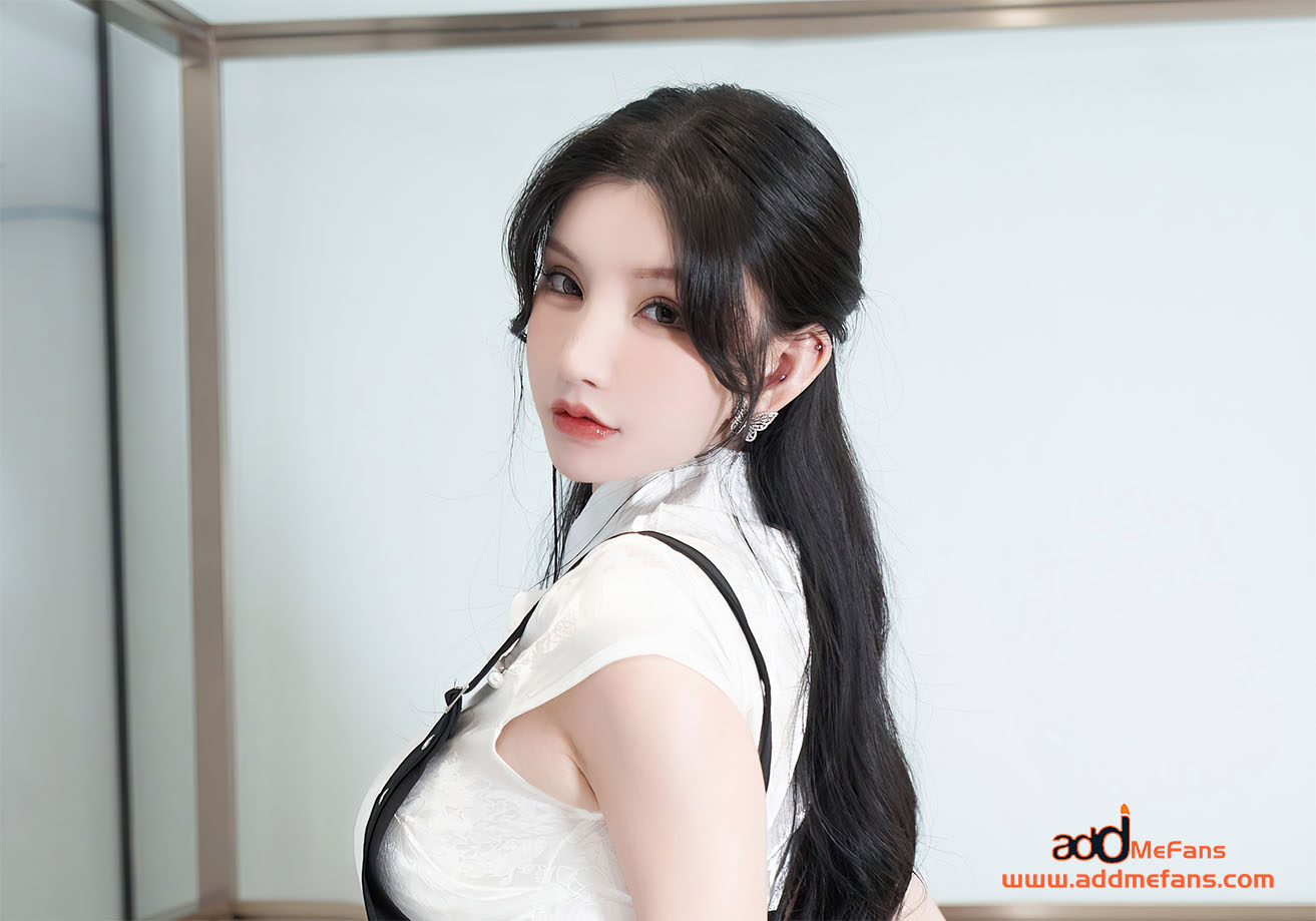 [xiuren秀人网] VOL.5701 周于希Sally 成都旅拍 [72P 509M]