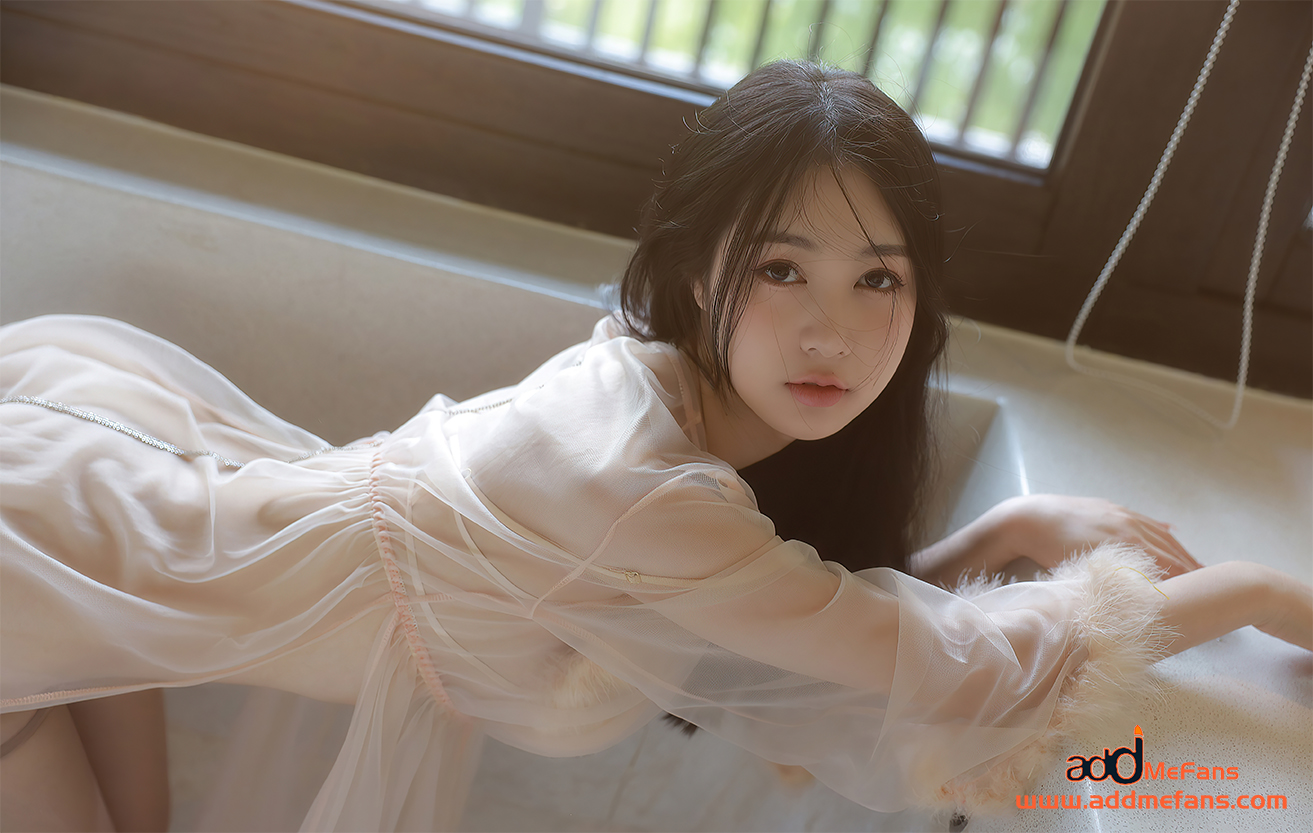 [xiuren秀人网] 2022.11.02 VOL.5796 谢晚晚 性感写真 [44P 332M]