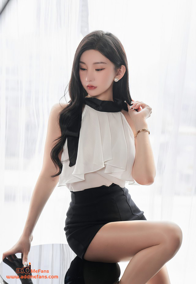 [XIUREN秀人网]2023.03.17 VOL.6435 周于希Sally[83+1P579M]