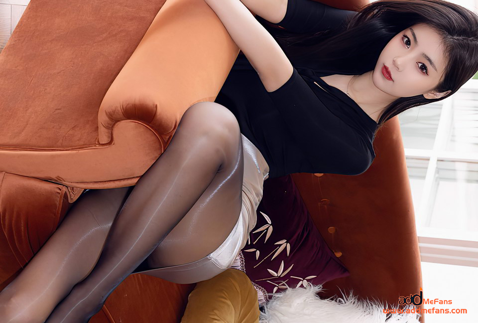 [XIUREN秀人网]2023.03.29 VOL.6493 可樂Vicky[70+1P732M]