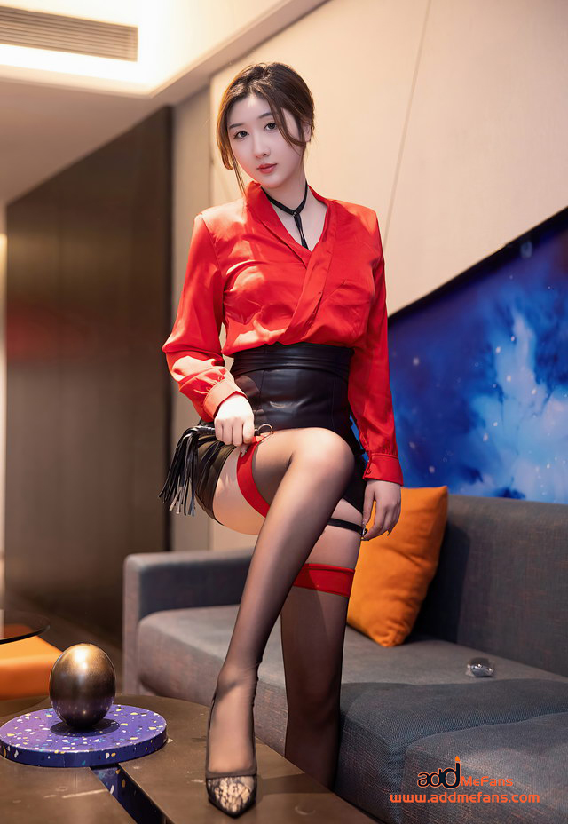 [XIUREN秀人网]2023.04.06 VOL.6529 江真真 性感写真[88+1P776M]