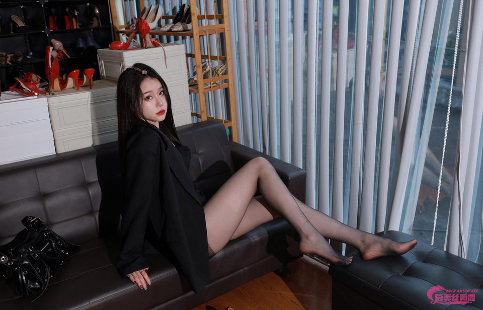 [IESS异思趣向]2023.01.31 丝享家 NO.1347 佳佳[87P97M]