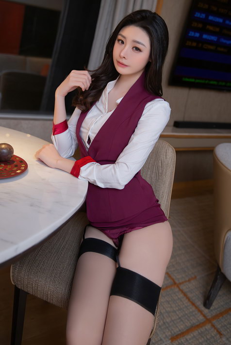 [XIUREN秀人网]2023.08.18 VOL.7255 是小逗逗[80+1P772M]