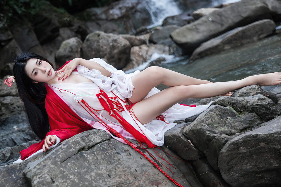 [XIUREN秀人网]2023.08.28 VOL.7295 严利娅Yuliya[89+1P0.98G]