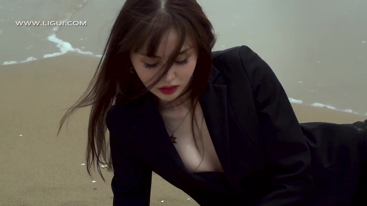 [Ligui丽柜视频]2023.10.24 凉儿 沙滩柔情 HD高清视频[V349M]