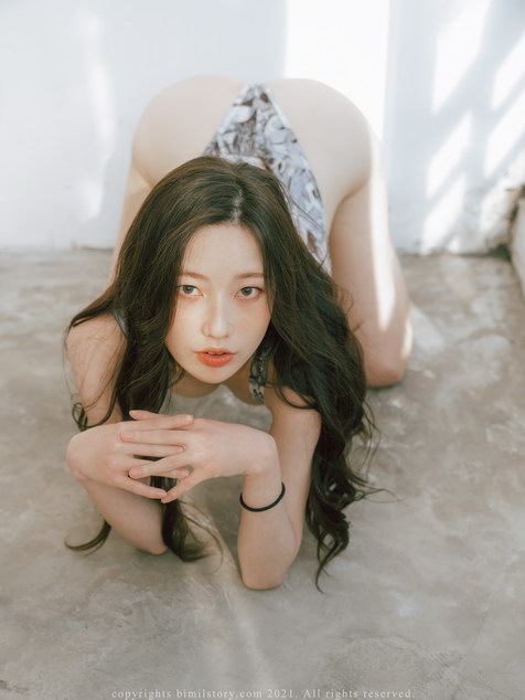 [Bimilstory]Risa Vol.03 Queen of Slender 套图+HD视频