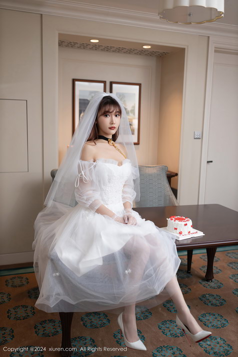 [XIUREN秀人网]2024.04.18 VOL.8418 陆萱萱[80+1P640M]