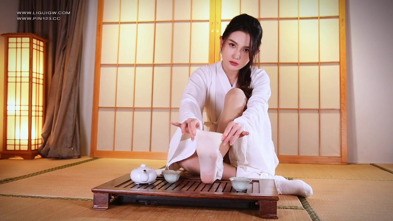 [Ligui丽柜视频]2024.05.28 甜甜吻足 HD高清视频[V570M]