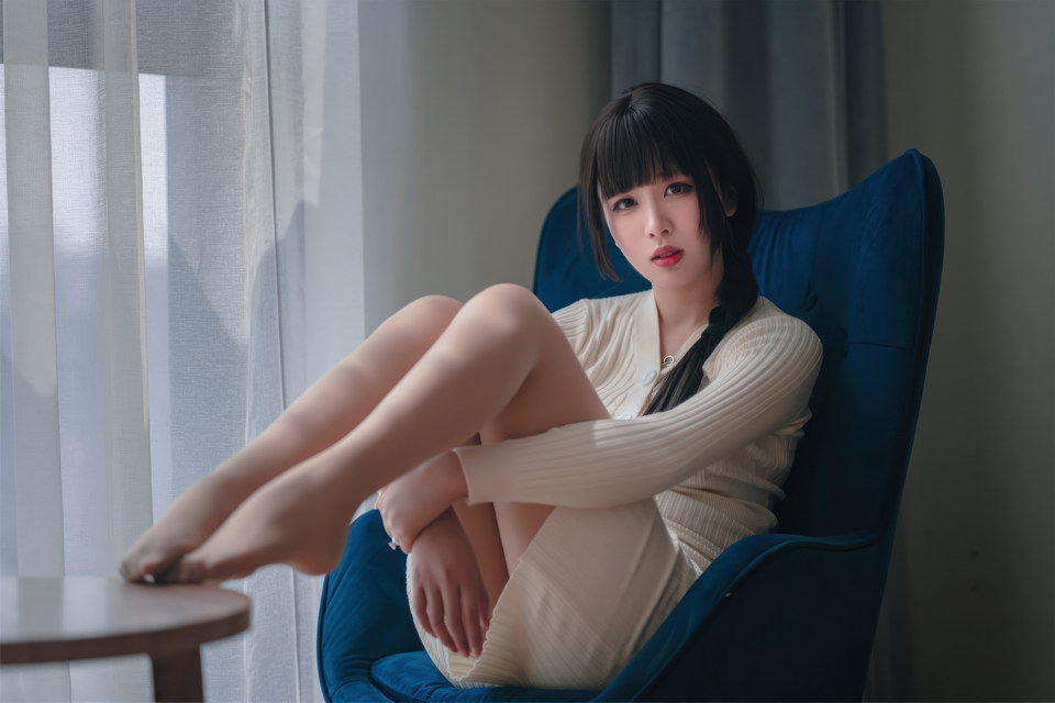 轩萧学姐 肉丝家妻[70P556M]