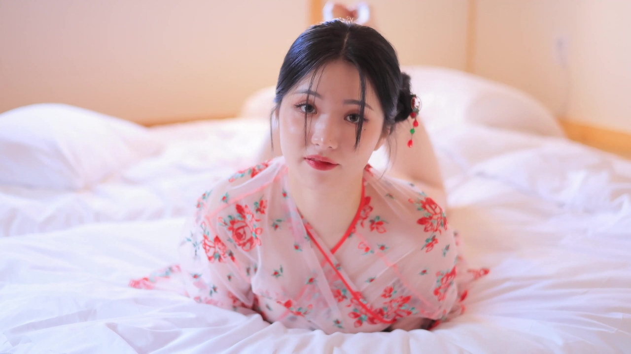 Yeonwoo(연우) Heat HD高清视频[2V2.39G]